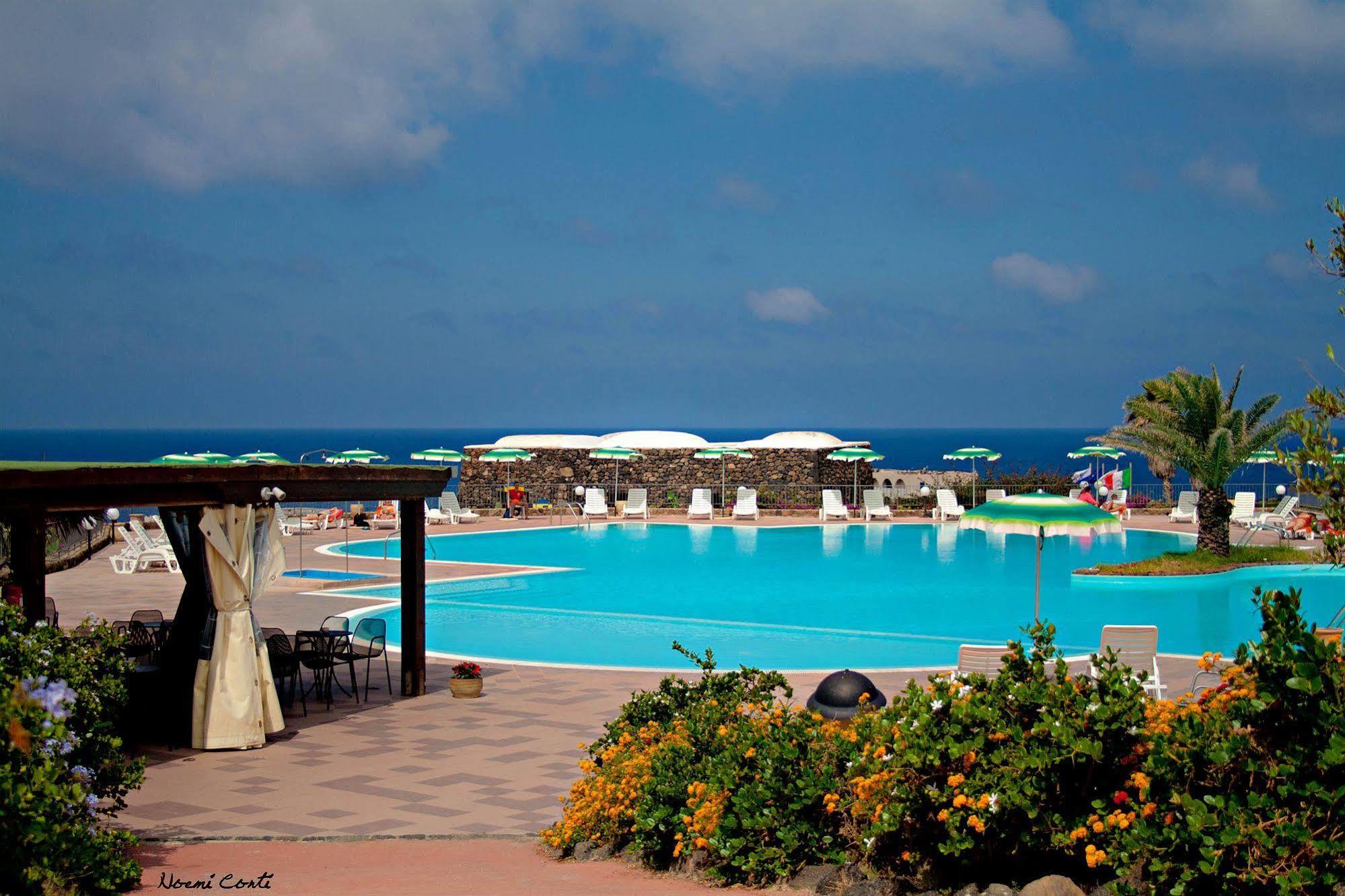 Suvaki Resort Madonna Delle Grazie Экстерьер фото