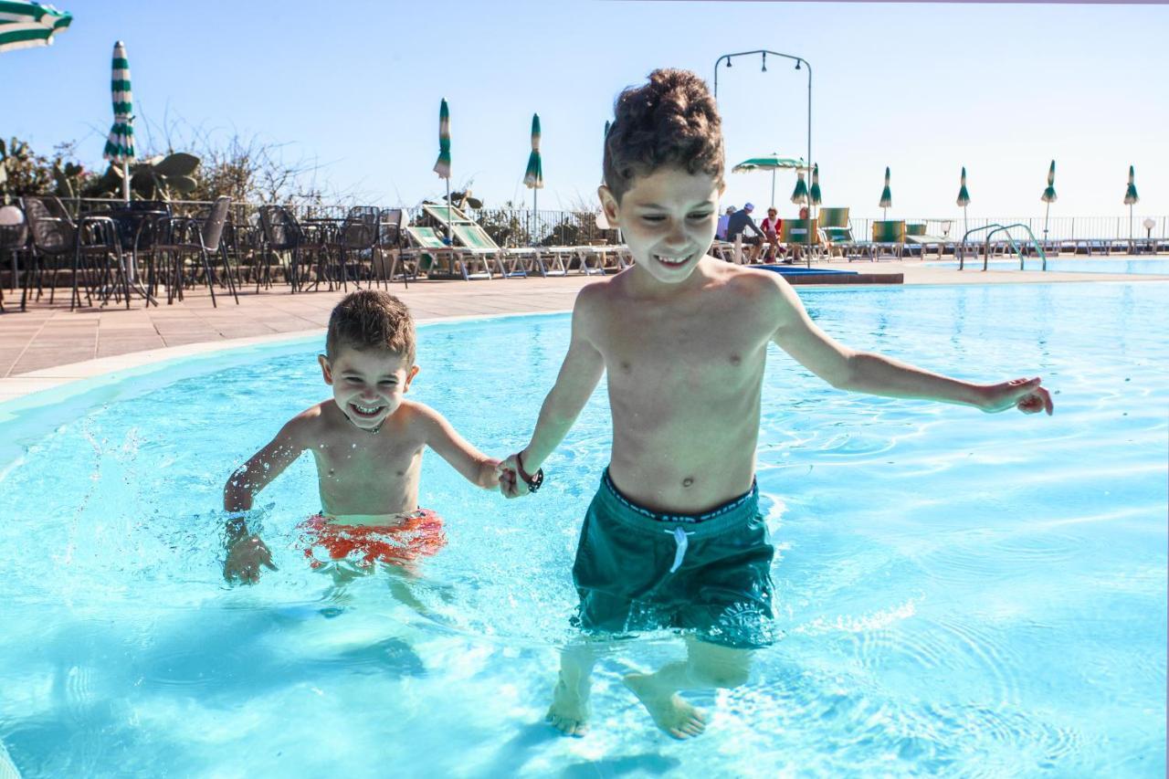 Suvaki Resort Madonna Delle Grazie Экстерьер фото